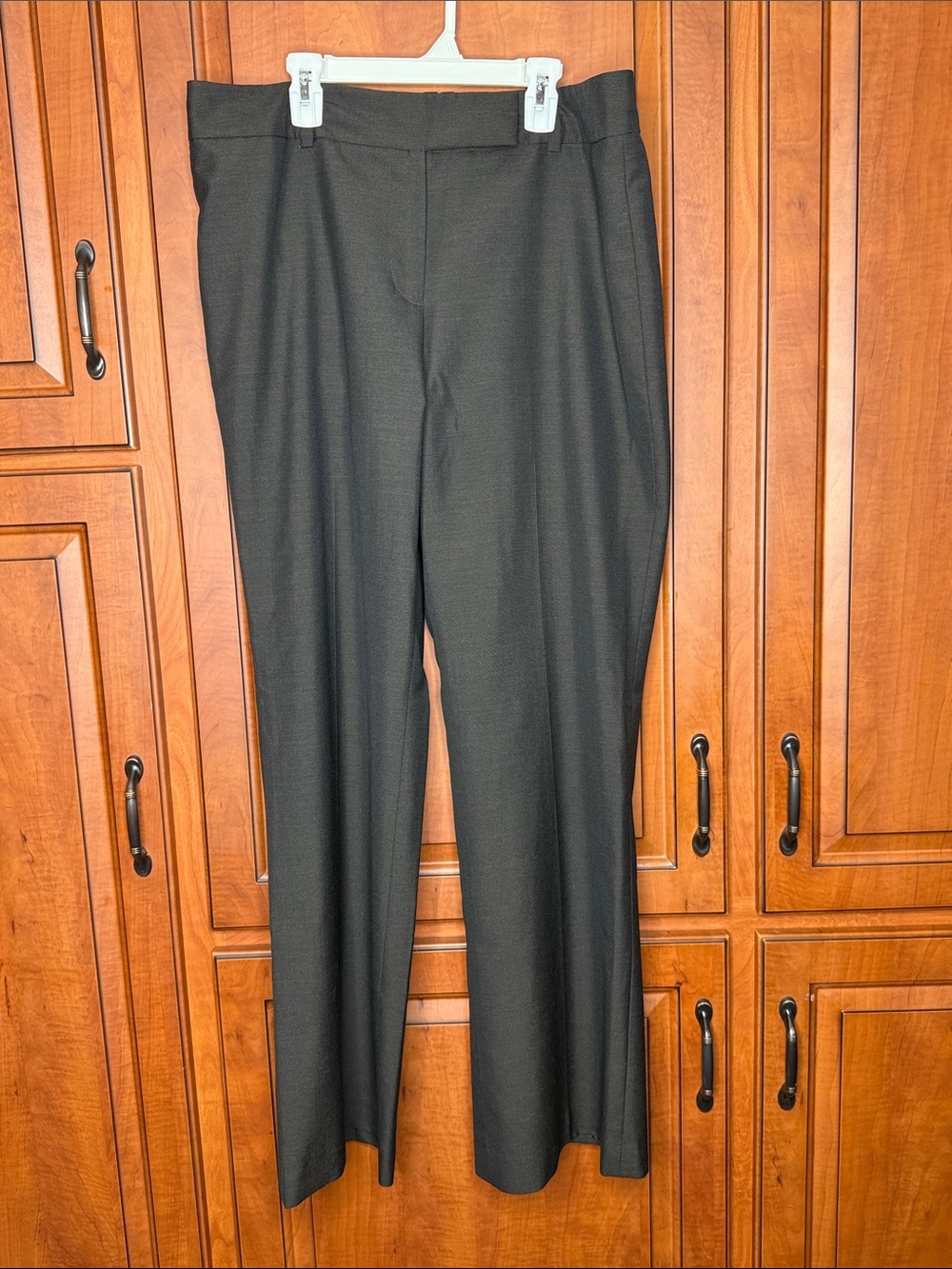 Ann Taylor Signature Women's Black Dress Pants. New without tags. Size: 12